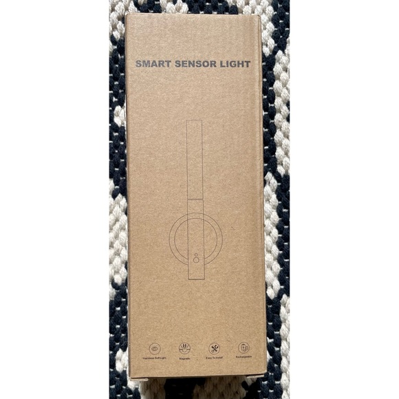 Smart Sensor Light NWT! - Picture 7 of 11